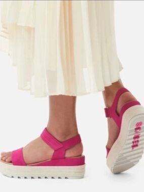 Sorel Women's Cameron Ankle-Strap Platform Sandals